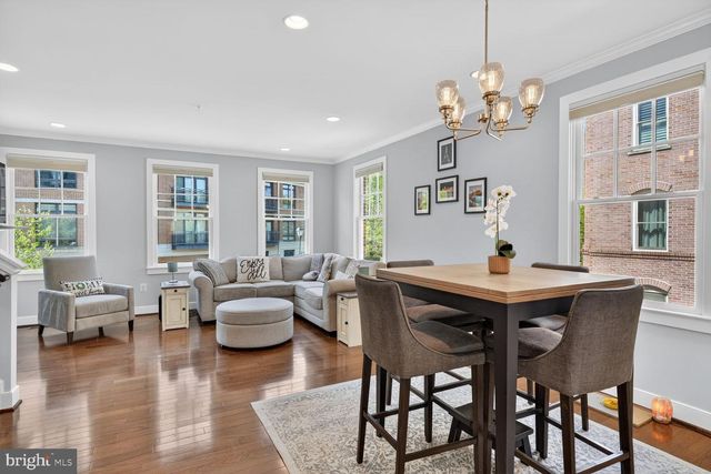 917 PARKER GRAY SCHOOL WAY, Alexandria, VA 22314