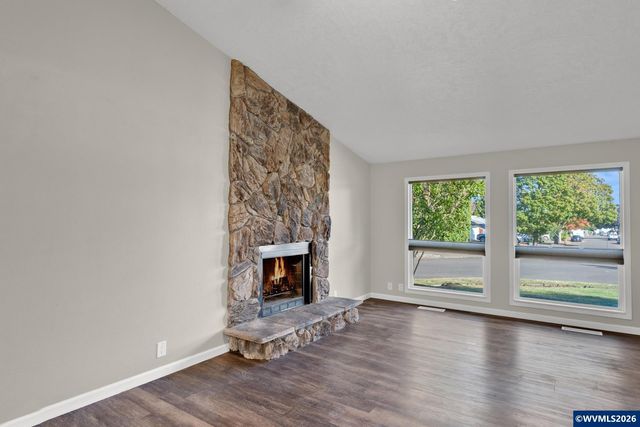 5423 Basin St S, Salem, OR 97306