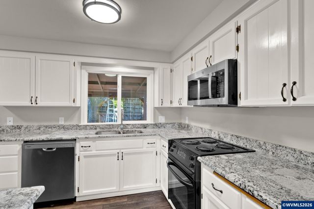 5423 Basin St S, Salem, OR 97306