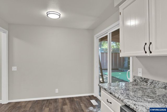 5423 Basin St S, Salem, OR 97306
