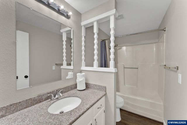 5423 Basin St S, Salem, OR 97306
