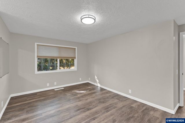 5423 Basin St S, Salem, OR 97306