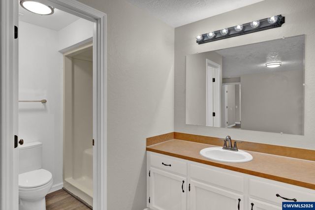 5423 Basin St S, Salem, OR 97306