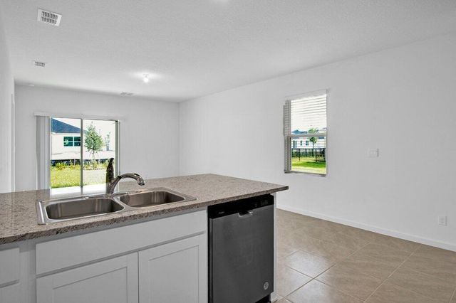 12341 SW Nettuno Way, Port St. Lucie, FL 34987