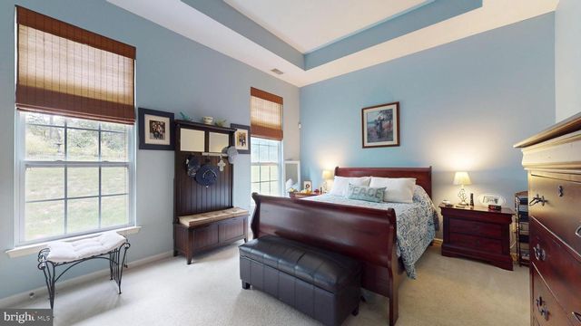 55 LEWIS DR, Mays Landing, NJ 08330