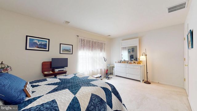 55 LEWIS DR, Mays Landing, NJ 08330