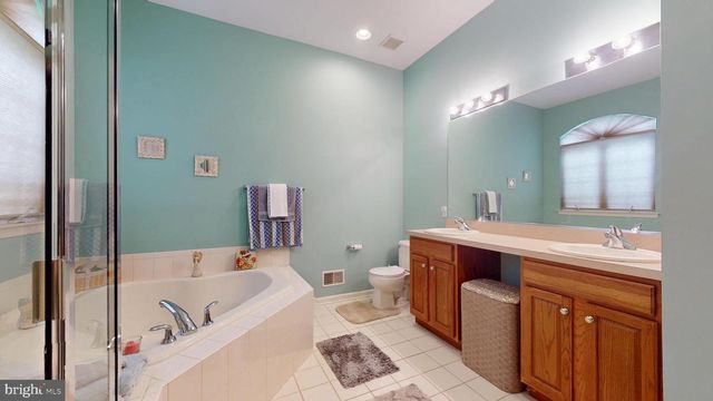 55 LEWIS DR, Mays Landing, NJ 08330