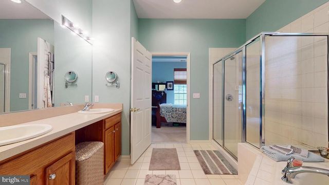 55 LEWIS DR, Mays Landing, NJ 08330