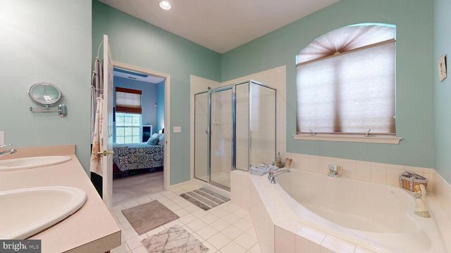 55 LEWIS DR, Mays Landing, NJ 08330