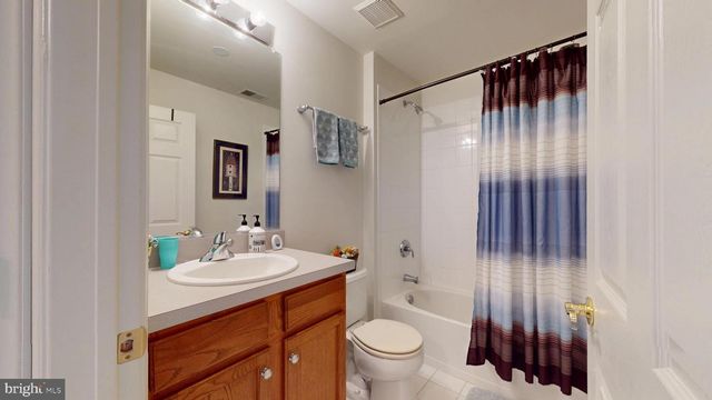 55 LEWIS DR, Mays Landing, NJ 08330