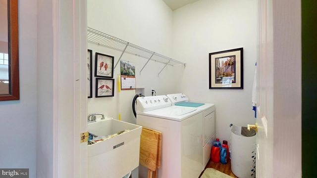 55 LEWIS DR, Mays Landing, NJ 08330