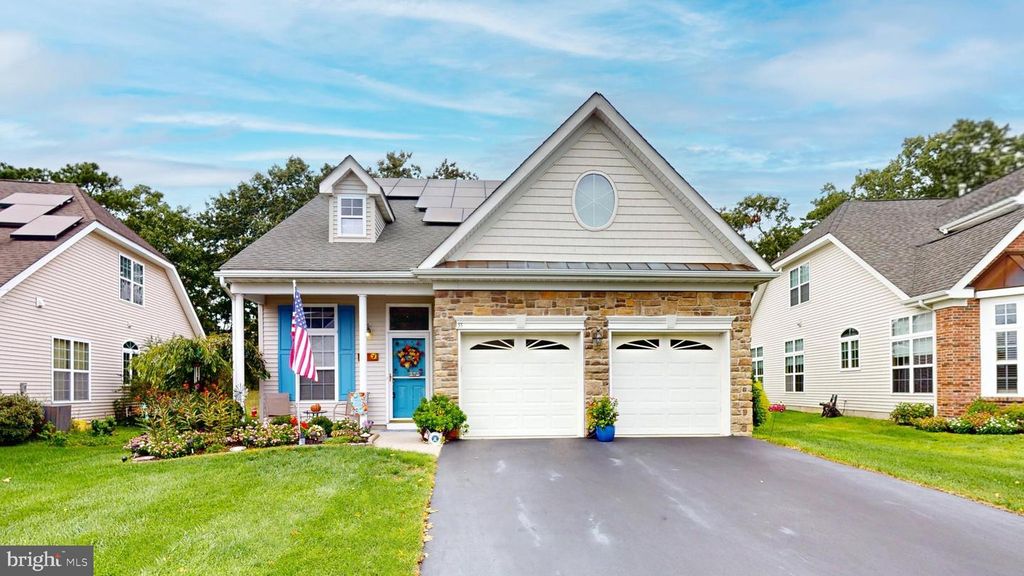 55 LEWIS DR, Mays Landing, NJ 08330