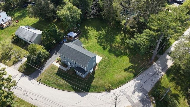 28 Ash St, Webster, MA 01570