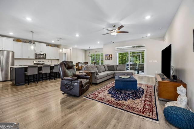 830 Harbour Island Circle, Waverly, GA 31565