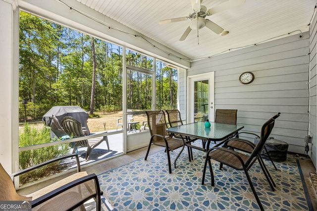 830 Harbour Island Circle, Waverly, GA 31565