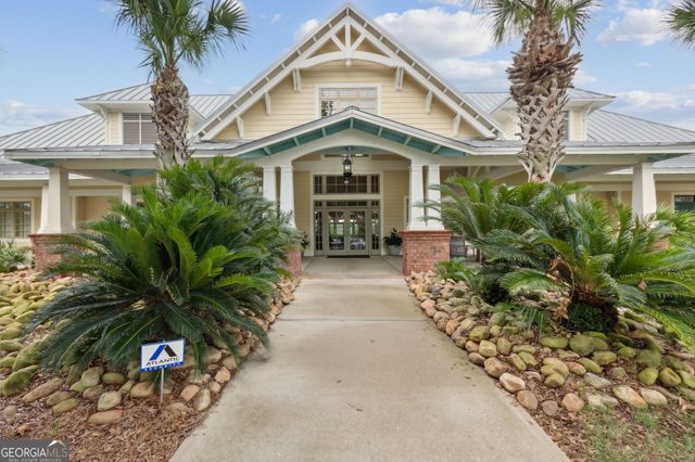 830 Harbour Island Circle, Waverly, GA 31565