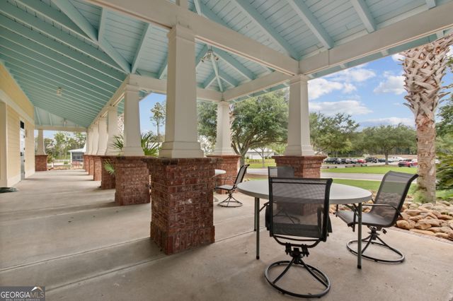 830 Harbour Island Circle, Waverly, GA 31565