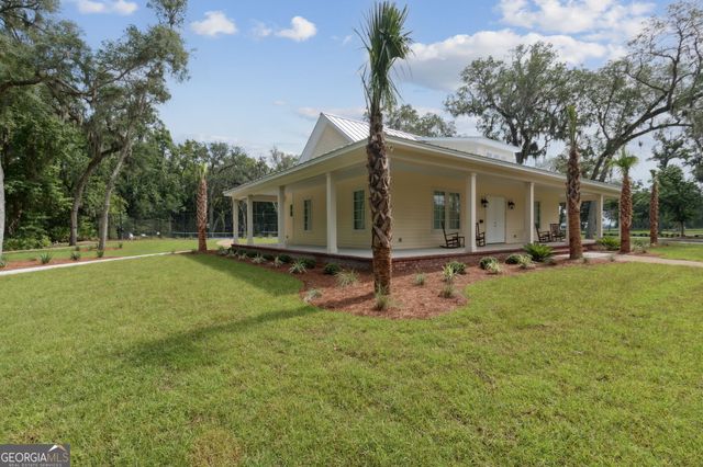 830 Harbour Island Circle, Waverly, GA 31565