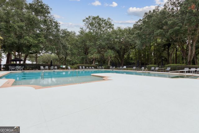 830 Harbour Island Circle, Waverly, GA 31565