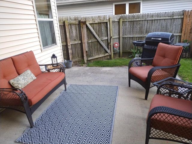 2024 Grove AVENUE, Racine, WI 53405