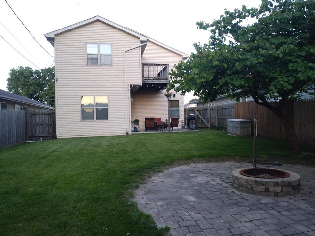 2024 Grove AVENUE, Racine, WI 53405