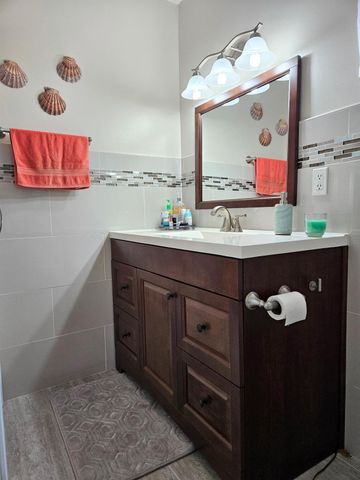 2920 Crosley Drive E B, West Palm Beach, FL 33415