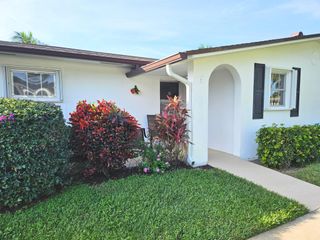 2920 Crosley Drive E B, West Palm Beach, FL 33415