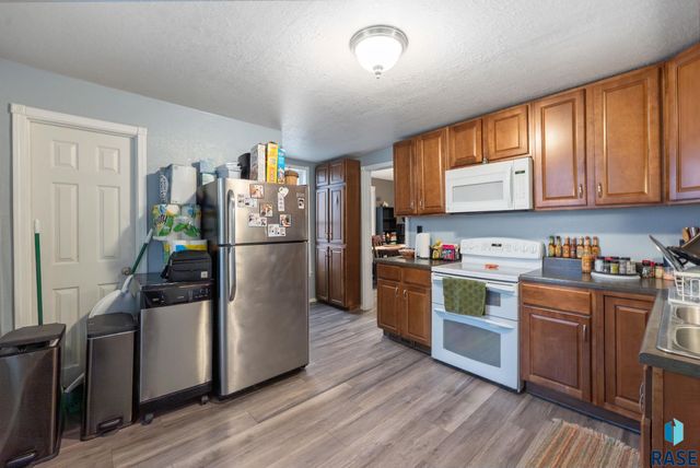 115 S Grange Ave Avenue, Sioux Falls, SD 57104