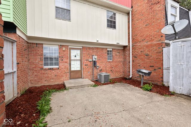 6440 Commons Drive, Indianapolis, IN 46254