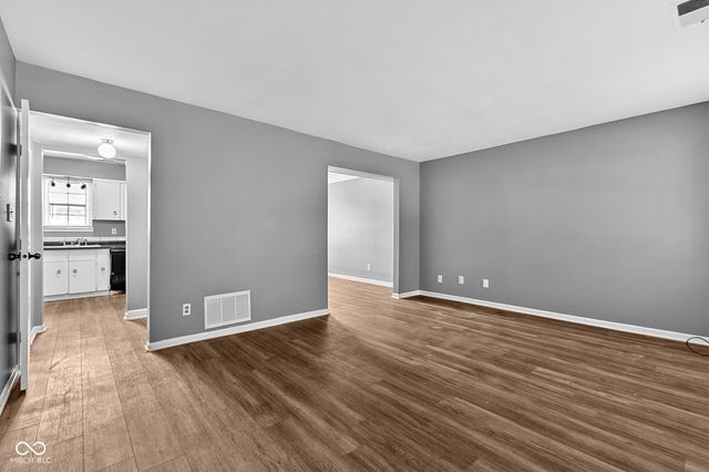 6440 Commons Drive, Indianapolis, IN 46254
