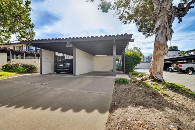 4202 Loma Riviera Ln, San Diego, CA 92110