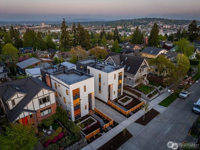4116 A Burke Avenue N, Seattle, WA 98103