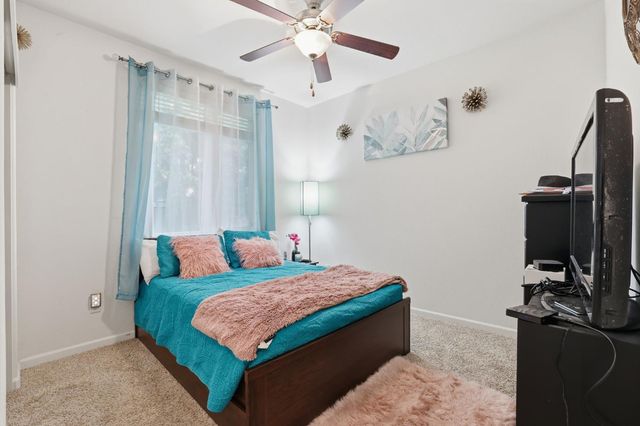 8731 Summer Sun Way, Elk Grove, CA 95624