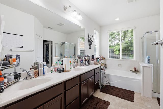 8731 Summer Sun Way, Elk Grove, CA 95624