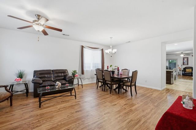 8731 Summer Sun Way, Elk Grove, CA 95624