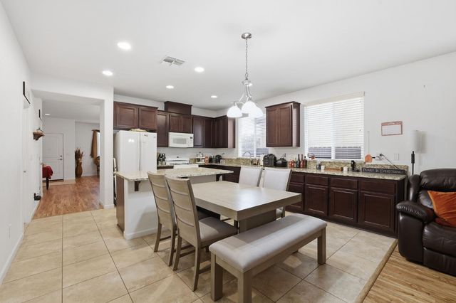 8731 Summer Sun Way, Elk Grove, CA 95624