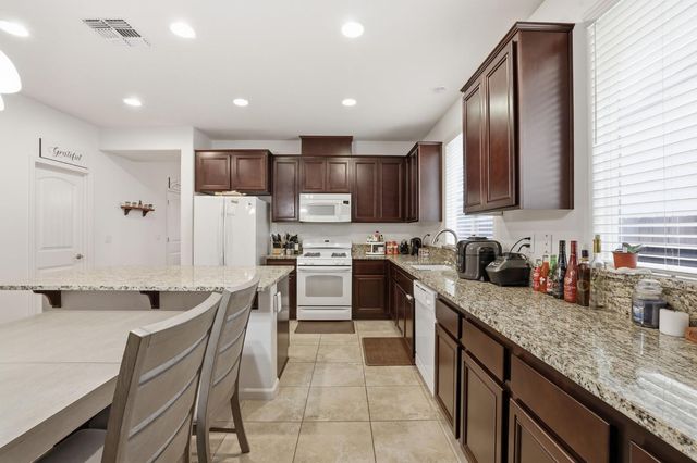 8731 Summer Sun Way, Elk Grove, CA 95624