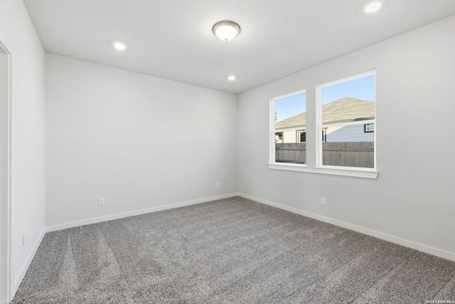750 Whitman, San Antonio, TX 78130