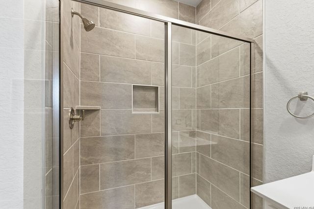 750 Whitman, San Antonio, TX 78130