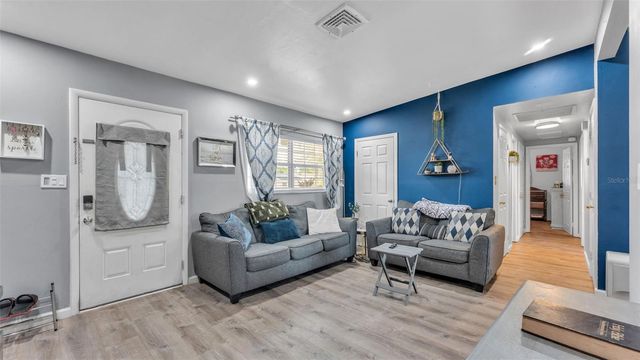 803 CASSELBERRY DRIVE, Lake Wales, FL 33853