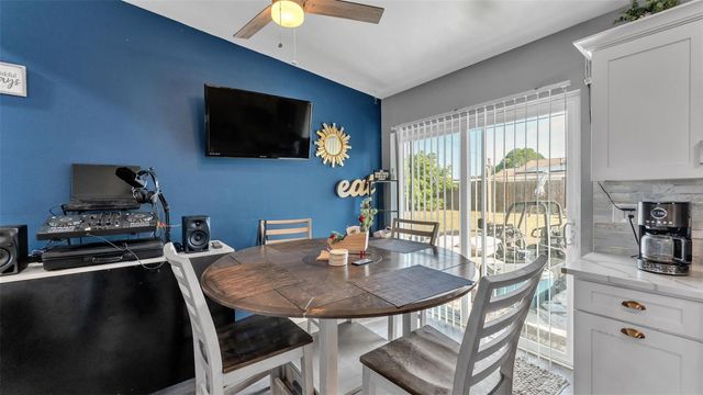 803 CASSELBERRY DRIVE, Lake Wales, FL 33853