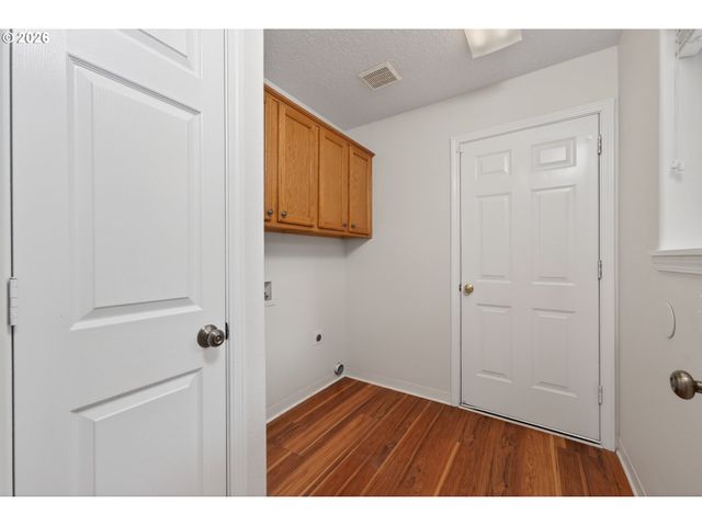 20510 Ne SHORE VIEW Dr, Fairview, OR 97024