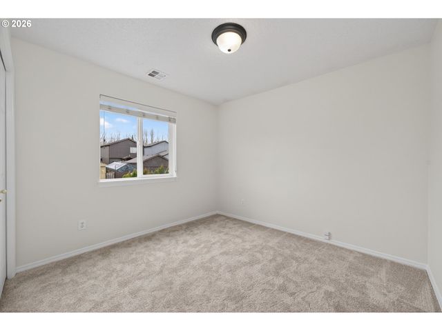 20510 Ne SHORE VIEW Dr, Fairview, OR 97024