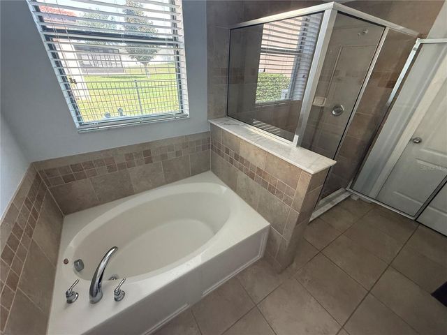 1890 ALTAVISTA CIRCLE, Lakeland, FL 33810