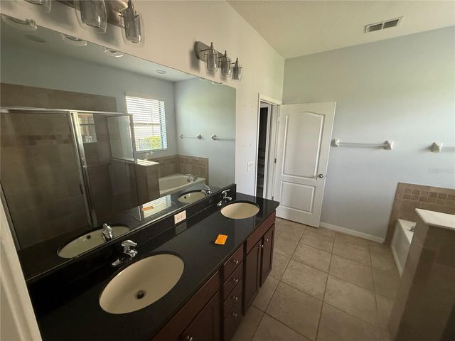 1890 ALTAVISTA CIRCLE, Lakeland, FL 33810