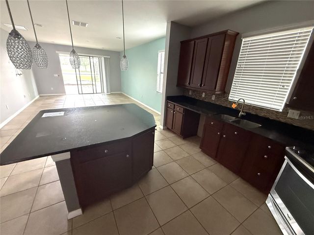 1890 ALTAVISTA CIRCLE, Lakeland, FL 33810