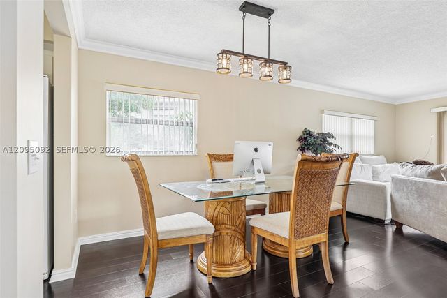13800 SW 5th Ct 301M, Pembroke Pines, FL 33027
