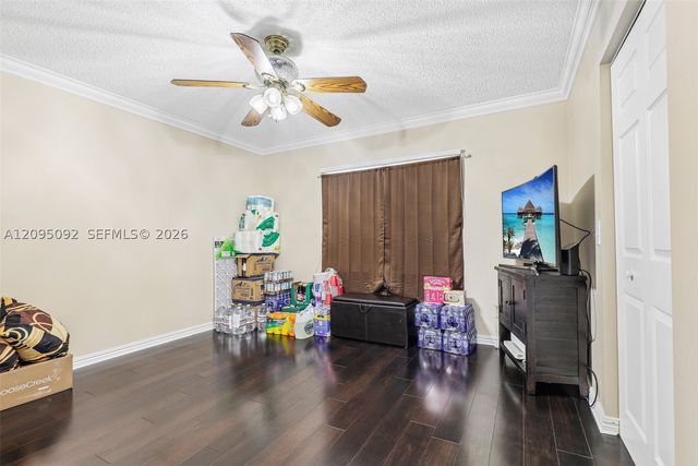13800 SW 5th Ct 301M, Pembroke Pines, FL 33027