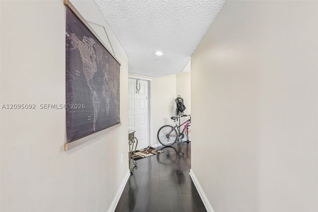 13800 SW 5th Ct 301M, Pembroke Pines, FL 33027