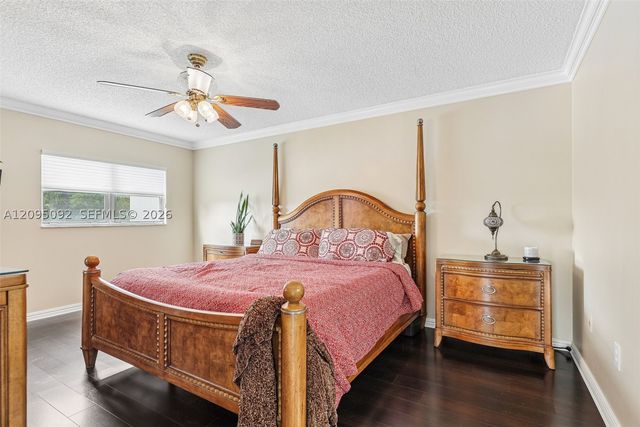 13800 SW 5th Ct 301M, Pembroke Pines, FL 33027